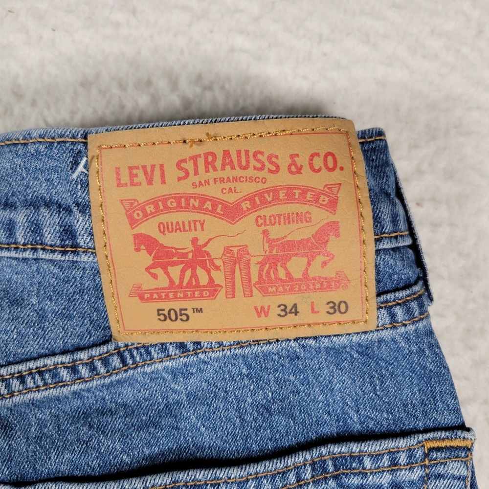 Levi's 505 Regular Fit Jeans Mens 34x30 Blue Medium Wash Straight Leg 00505-2959 - Picture 15 of 15